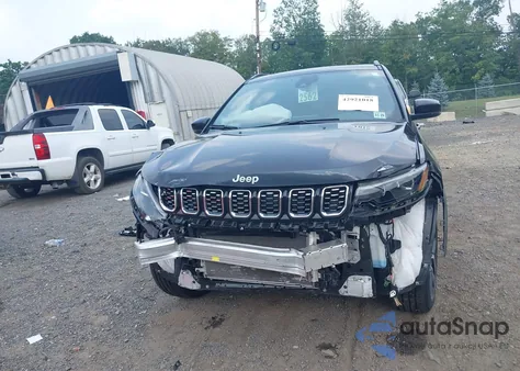 2024 Jeep Compass Limited z USA, uszkodzony, nr VIN 3C4NJDCN8RT139858